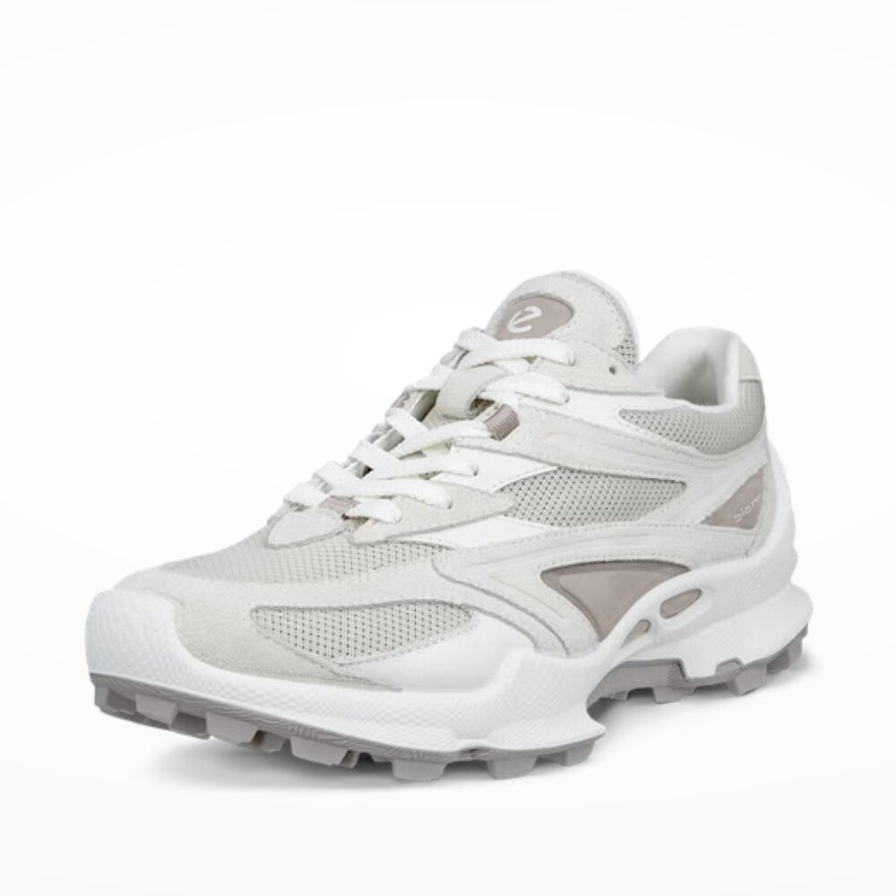 🇨🇦  ECCO Biom C-Trail Women's Suede Sneaker